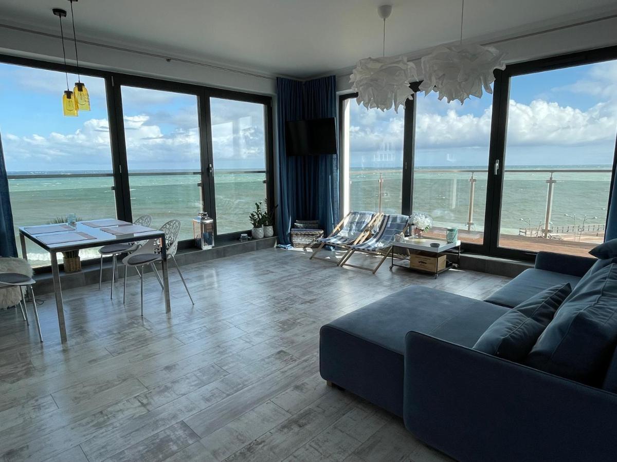 Apartament Morski Przy Latarni Darlowko Exterior photo