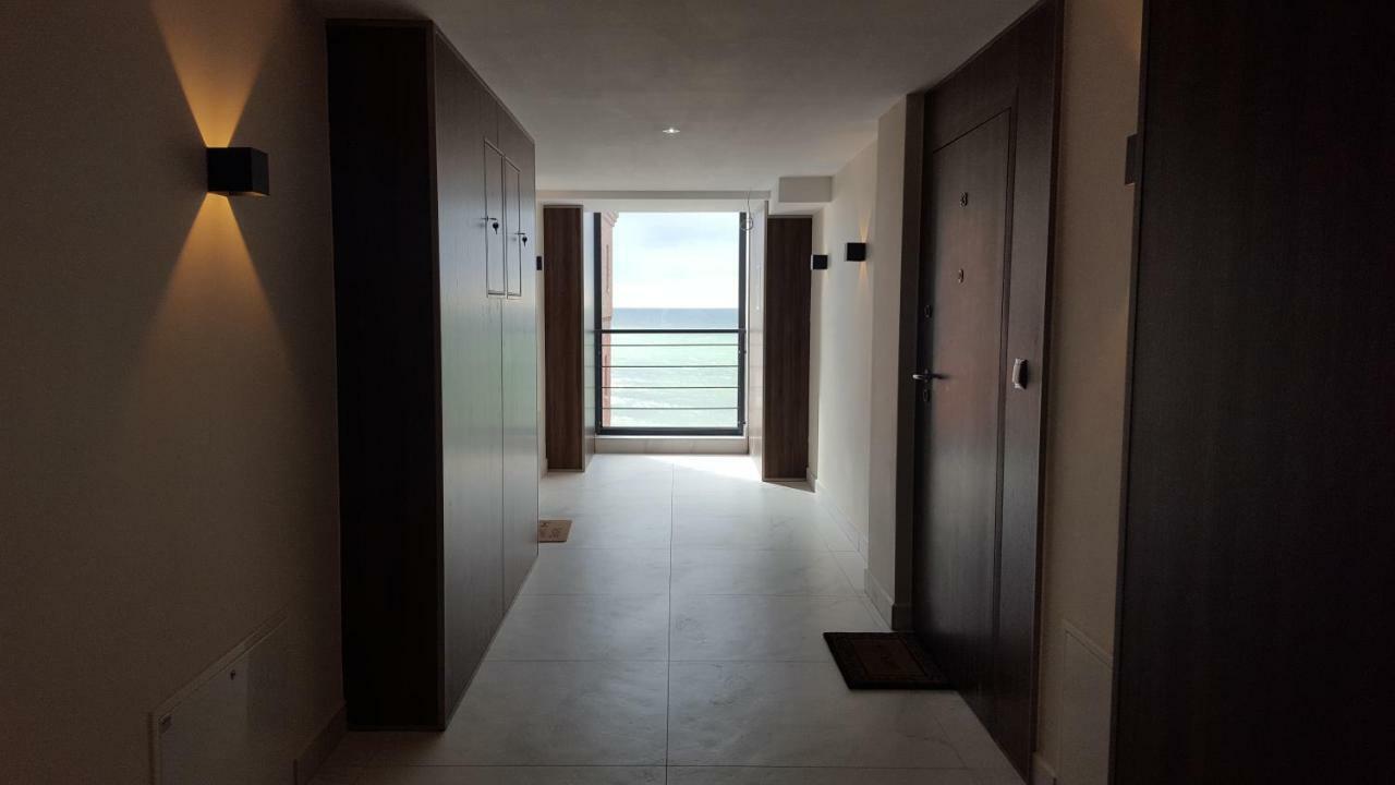 Apartament Morski Przy Latarni Darlowko Exterior photo